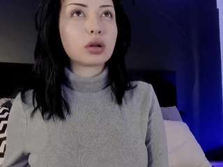 adeelinee