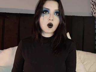 adeelinee