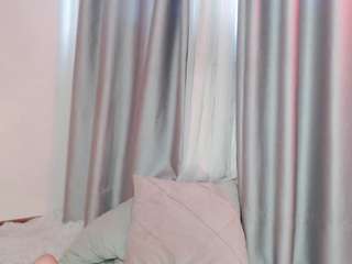 le modèle vannesa-mei est en webcam porno dans un show sur le site camsoda, il possède les tags suivants: anal-toys,ass,toys,tease,tattoos,strip,spank,sexy,robe,pussy,petite,natural,lush,lovense,lingerie,joi,fingers,fingering,asshole,bedroom