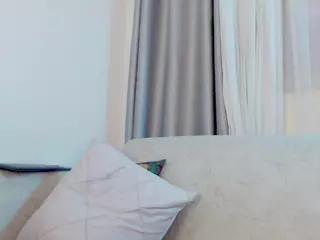 Vannesa-mei's Live Sex Cam Show