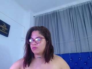 kinkymilff Live Webcam on CamSoda