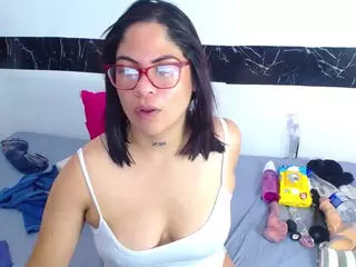 Tifanny's Live Sex Cam Show
