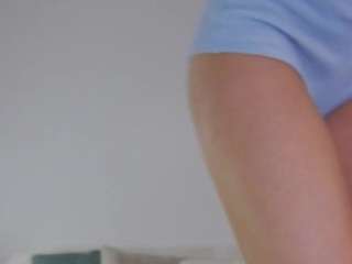 lilyroselyn's CamSoda show and profile