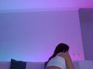 lilyroselyn webcam model