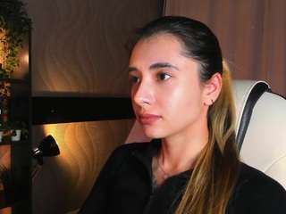 darlabelle's CamSoda show and profile