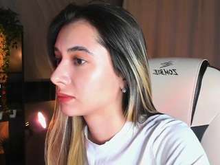 darlabelle Live Webcam on CamSoda