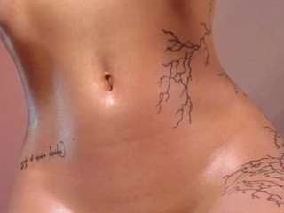 DarlaBelle live webcam show