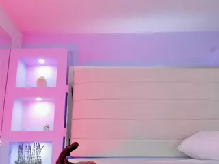 GisellMejia's Live Sex Cam Show