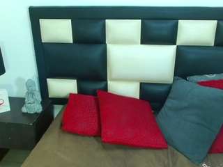 sensual-violet webcam