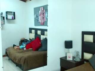 sensual-violet webcam