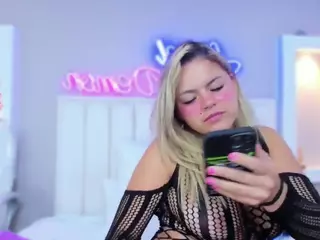 SheylaSmith's Live Sex Cam Show