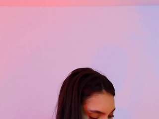 alyssia-collins Live Webcam on CamSoda
