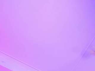 Live webcam model alyssia-collins on Soda Cams