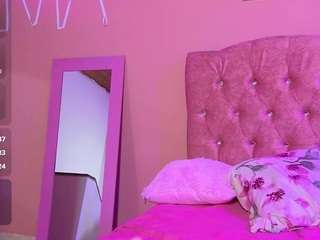 bella-thix Webcam Model Profile