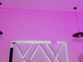 bella-thix's Live Sex Cam Show