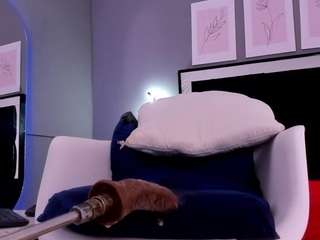 ISABELANIX live cam preview