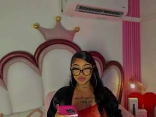 khelanyisyy Sex Cam Show