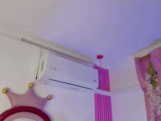 khelanyisyy Sex Cam Show