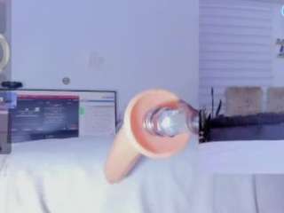  abigail-girl chat room
