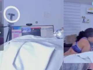 abigail-girl Live Webcam on CamSoda
