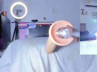  abigail-girl chat room