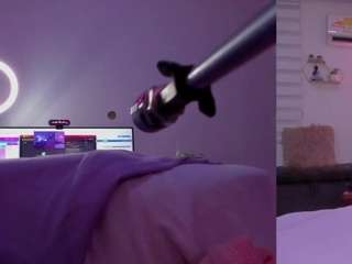 abigail-girl's CamSoda show and profile