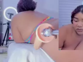 Abigail-Girl's Live Sex Cam Show