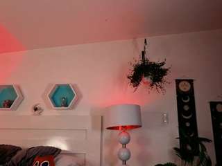 alice-ferrer live cam profile