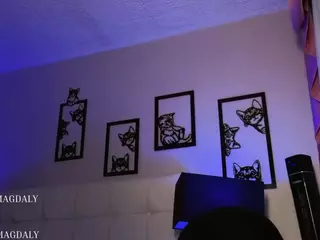 Alice-Ferrer's Live Sex Cam Show