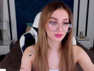 ammysun's CamSoda show and profile