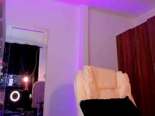 Chloee-Jones live webcam show
