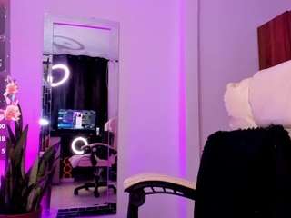 Chloee-Jones