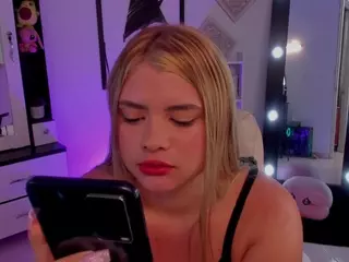 Chloee-Jones's Live Sex Cam Show