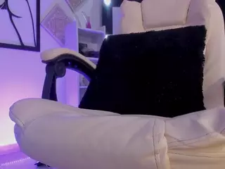 Chloee-Jones's Live Sex Cam Show
