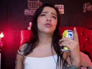 foxxy-nasty's CamSoda show and profile