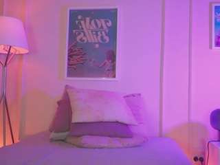 Live webcam model innanaa on Soda Cams