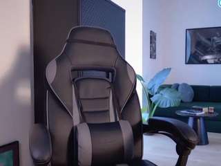 rubbernina Live Webcam on CamSoda