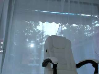 russian-ava Webcam Model Profile