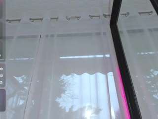 russian-ava Live Webcam on CamSoda