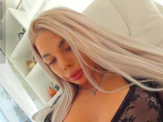 russian-ava's live room