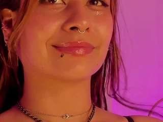 valenmoon1 live webcam show