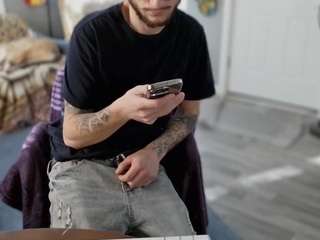 youngkubenski215 Live Webcam on CamSoda