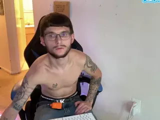 youngkubenski215's Live Sex Cam Show