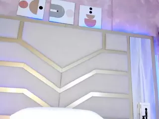 Angela Luxi's Live Sex Cam Show