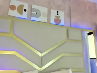 Angela Luxi's Live Sex Cam Show