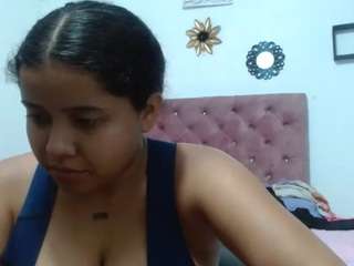 julyy-sexx camsoda Omegle Adult 