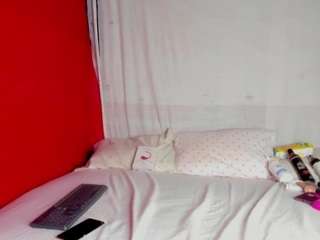 lorena-hawkins's CamSoda show and profile