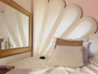 Lorena-Hawkins's Live Sex Cam Show