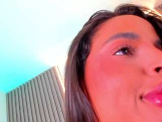 marianacuellar Live Webcam on CamSoda