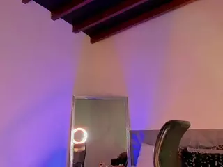 Marianacuellar's Live Sex Cam Show